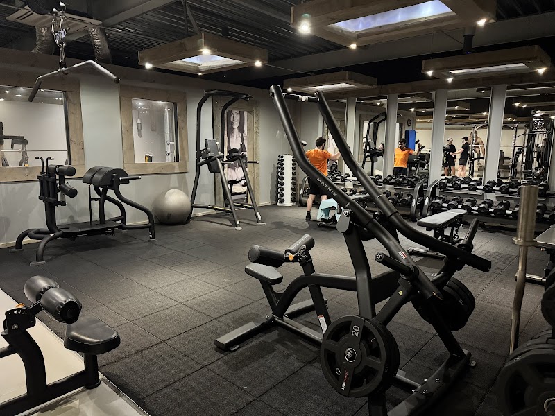 Living Well Boskoop — Milon Cirkeltraining in Boskoop